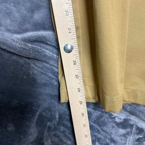 L.L. Bean Men's Natural Fit Comfort Khaki Pants Size 37 x 30 Expandable Waist - Picture 7 of 8